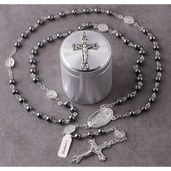 Rosario de Cuentas de Hematita Negra con Cruz y Caja de Metal - Regalo Católico para Hombres y Mujeres - Image 5