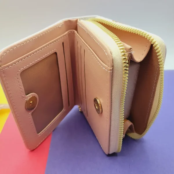 Cartera Mini de la Virgen de Guadalupe – Plegable con Cremallera y Detalles en Borlas - Image 3