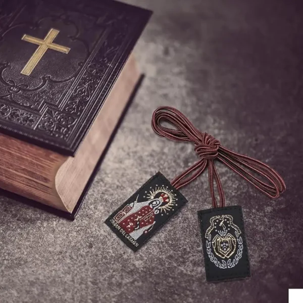 Escapularios Católicos - Pack de 3 (Virgen del Carmen) - Escapulario Marrón Hecho a Mano, Regalo Católico para Mujer - Image 3