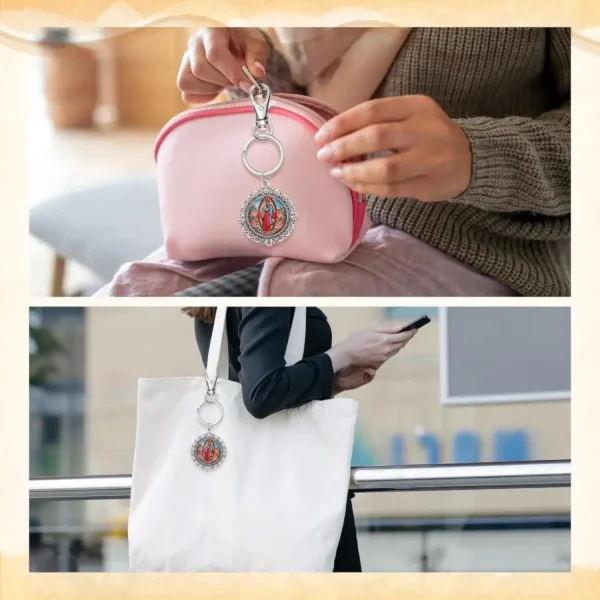 Llaveros de la Virgen de Guadalupe - Pack de 12 Piezas con Bolsas de Organza - Image 4